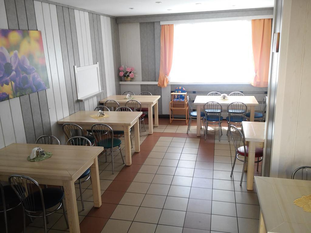 Pokoje Goscinne Swarzewianka Swarzewo Exterior foto