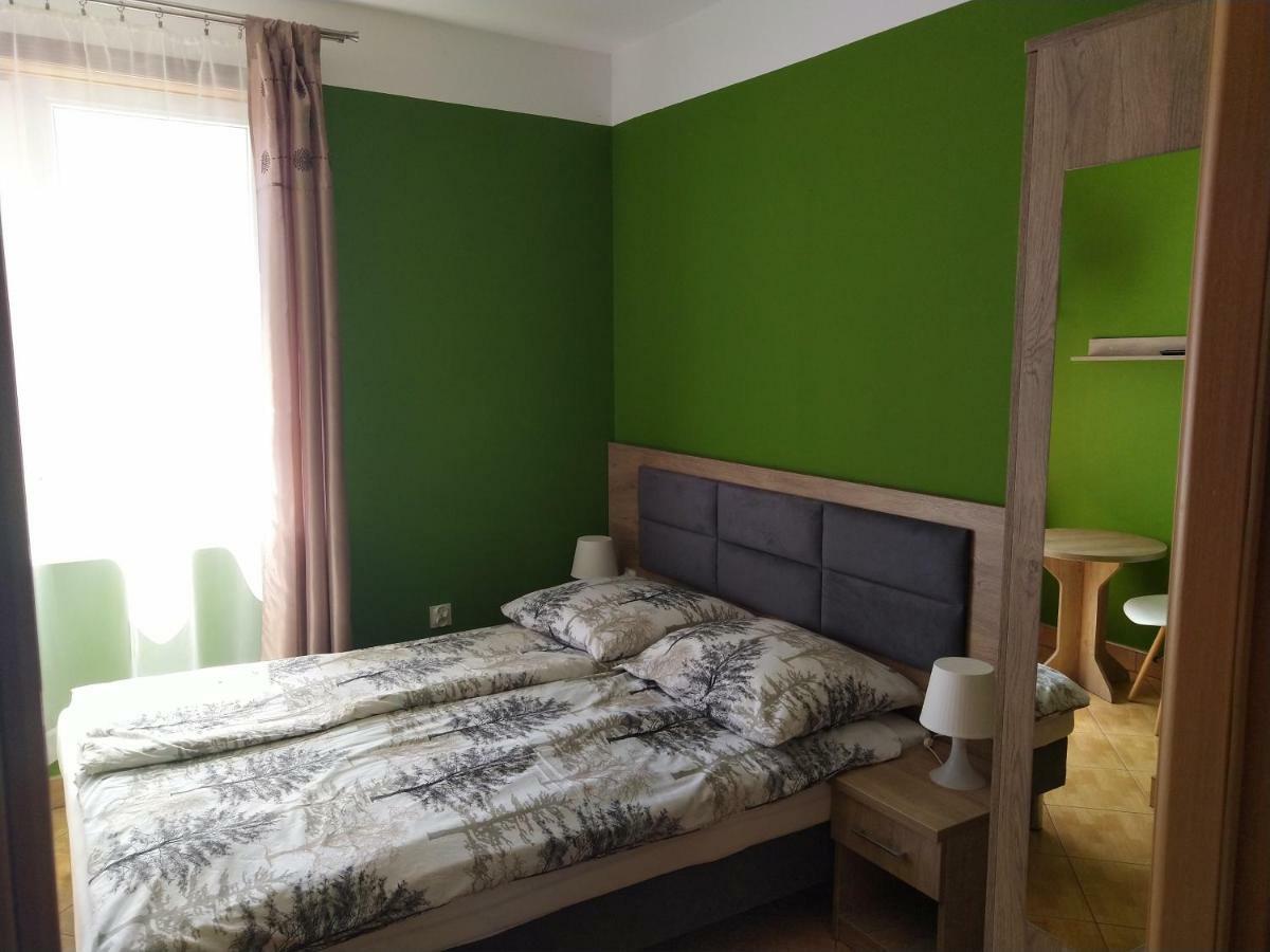 Pokoje Goscinne Swarzewianka Swarzewo Exterior foto